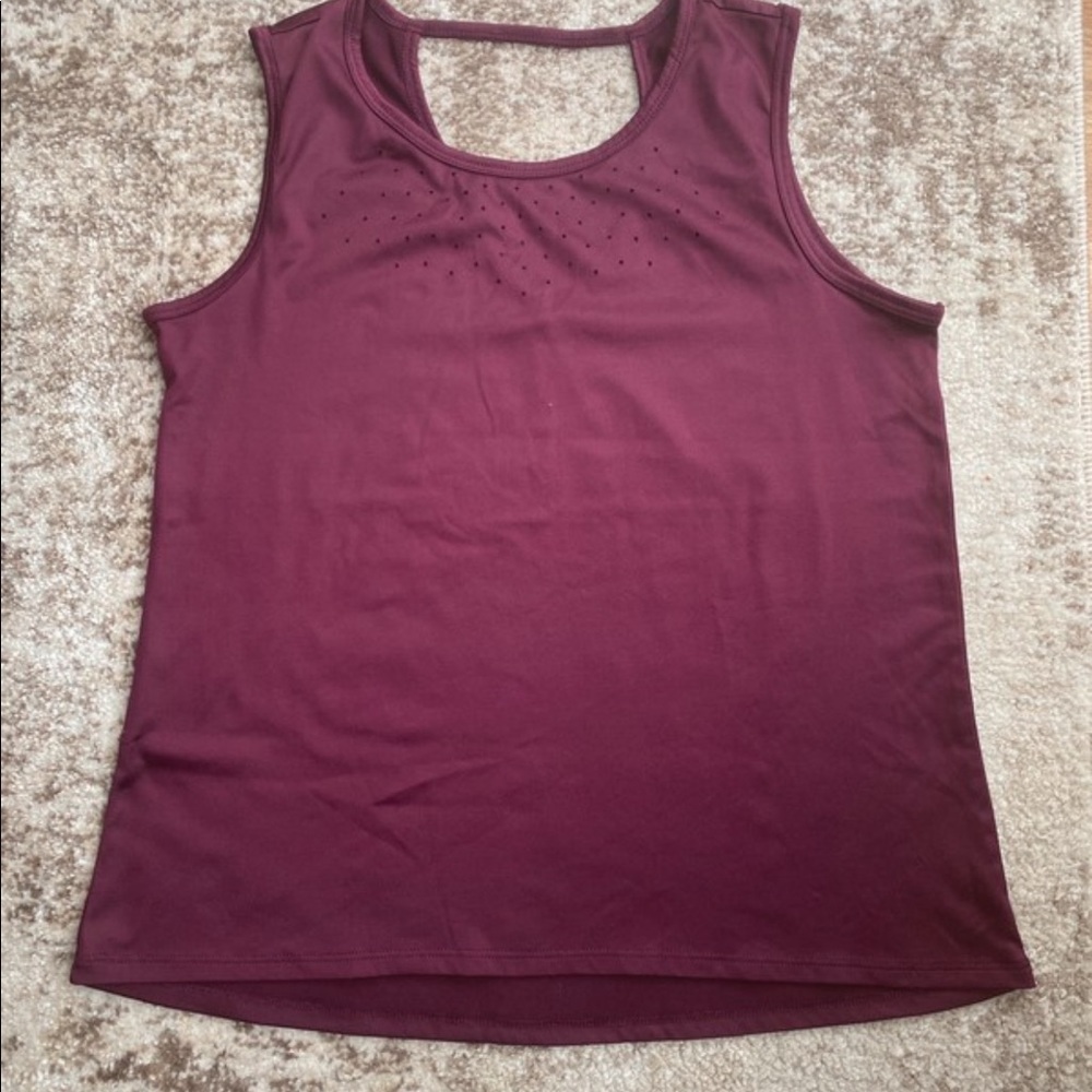 Tank top bundle - Picture 6 of 7